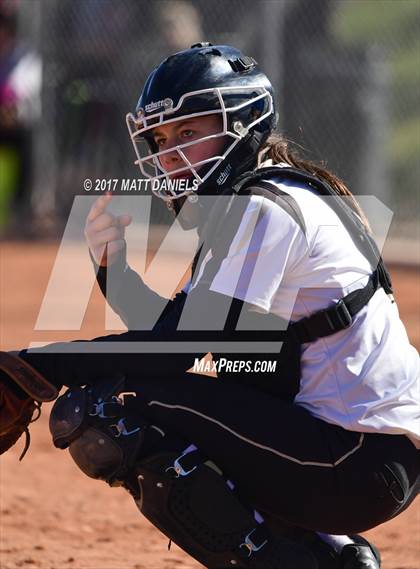 Thumbnail 2 in Rock Canyon vs. Pomona (CHSAA 5A Region 2 Playoff) photogallery.