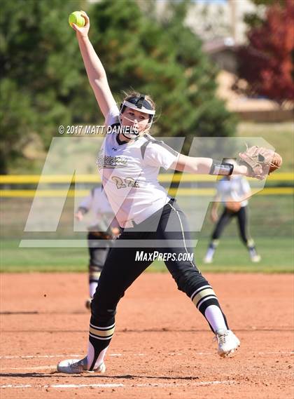 Thumbnail 3 in Rock Canyon vs. Pomona (CHSAA 5A Region 2 Playoff) photogallery.