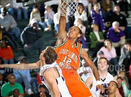 Thumbnail 1 in Ardrey Kell vs East Lincoln (Bank Holiday Classic) photogallery.