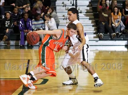 Thumbnail 1 in Ardrey Kell vs East Lincoln (Bank Holiday Classic) photogallery.