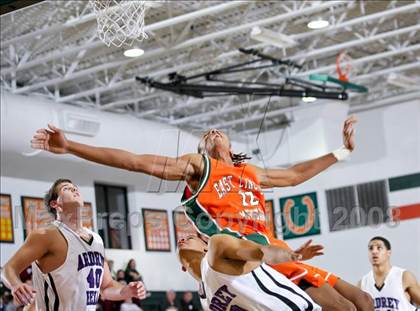 Thumbnail 3 in Ardrey Kell vs East Lincoln (Bank Holiday Classic) photogallery.