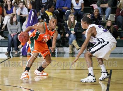 Thumbnail 1 in Ardrey Kell vs East Lincoln (Bank Holiday Classic) photogallery.