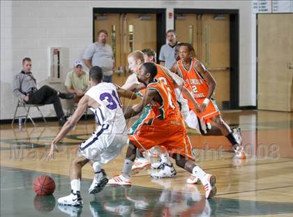 Thumbnail 3 in Ardrey Kell vs East Lincoln (Bank Holiday Classic) photogallery.