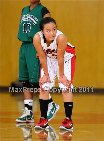 Thumbnail 2 in Inglewood vs. Harvard-Westlake (CIF State D2 SoCal Playoffs) photogallery.