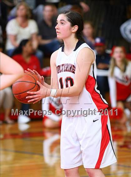 Thumbnail 2 in Inglewood vs. Harvard-Westlake (CIF State D2 SoCal Playoffs) photogallery.