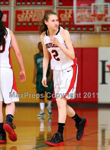 Thumbnail 3 in Inglewood vs. Harvard-Westlake (CIF State D2 SoCal Playoffs) photogallery.