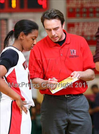 Thumbnail 1 in Inglewood vs. Harvard-Westlake (CIF State D2 SoCal Playoffs) photogallery.
