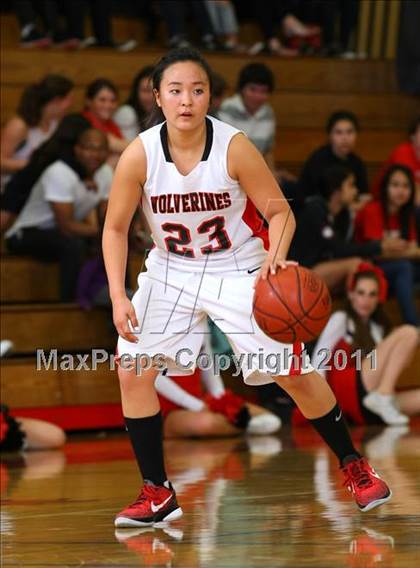 Thumbnail 2 in Inglewood vs. Harvard-Westlake (CIF State D2 SoCal Playoffs) photogallery.