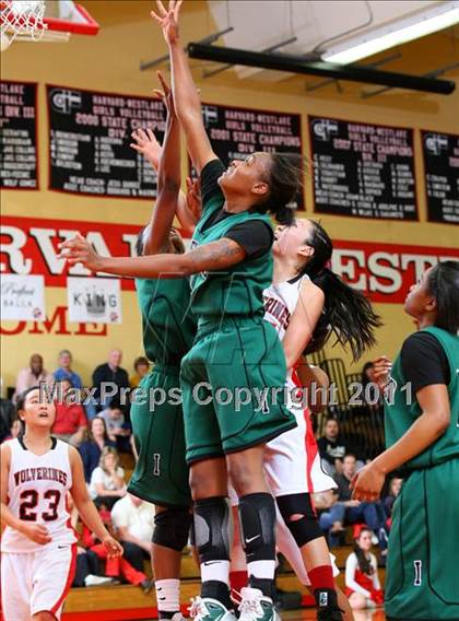 Thumbnail 3 in Inglewood vs. Harvard-Westlake (CIF State D2 SoCal Playoffs) photogallery.