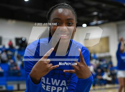 Thumbnail 1 in Victory Christian Academy vs. La Jolla Country Day photogallery.