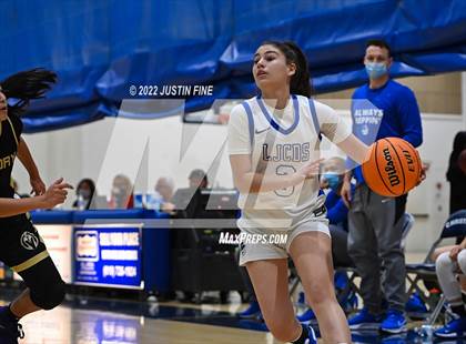 Thumbnail 1 in Victory Christian Academy vs. La Jolla Country Day photogallery.