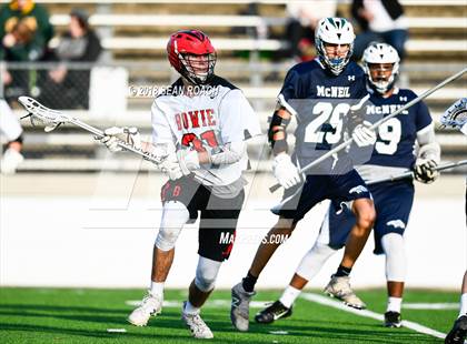 Thumbnail 3 in Bowie @ McNeil photogallery.