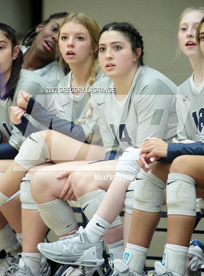 Thumbnail 1 in Guyer vs. Keller (UIL 6A Regional Quarterfinals) photogallery.