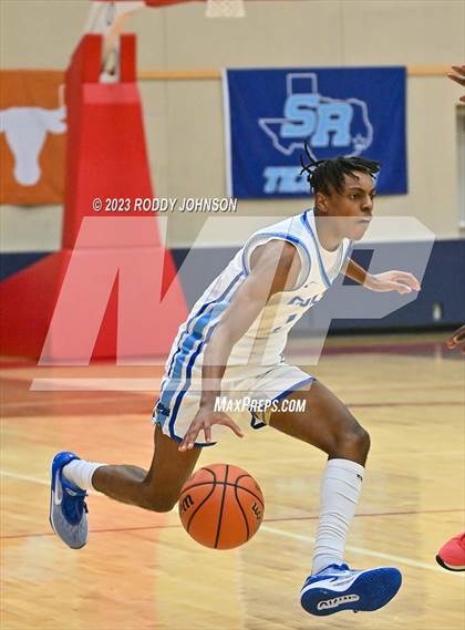 Thumbnail 2 in Barbers Hill vs. South Houston (McDonald's Texas Invitational) photogallery.