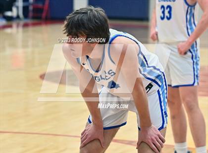 Thumbnail 3 in Barbers Hill vs. South Houston (McDonald's Texas Invitational) photogallery.