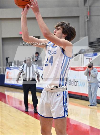 Thumbnail 1 in Barbers Hill vs. South Houston (McDonald's Texas Invitational) photogallery.