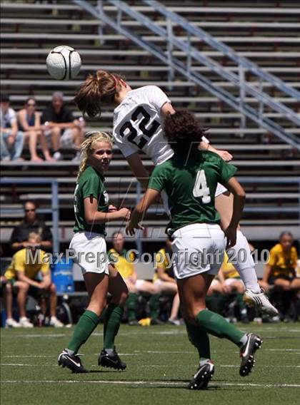Thumbnail 1 in Fairview vs. Mountain Vista (5A Semifinal) photogallery.