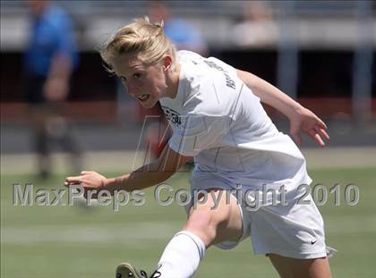 Thumbnail 3 in Fairview vs. Mountain Vista (5A Semifinal) photogallery.
