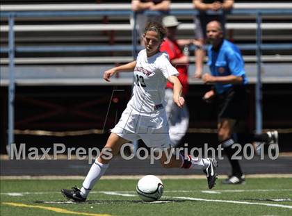 Thumbnail 1 in Fairview vs. Mountain Vista (5A Semifinal) photogallery.