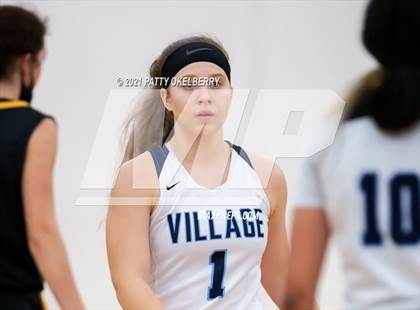 Thumbnail 2 in St. Agnes Academy vs Village (TAPPS 6A Semifinal Playoff) photogallery.