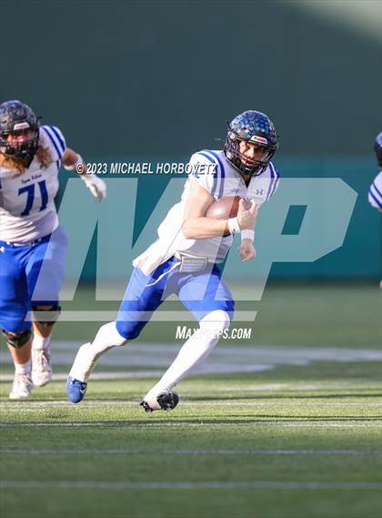 Thumbnail 2 in Coppell vs. Byron Nelson (UIL 6A Football Regional Semi-Final) photogallery.