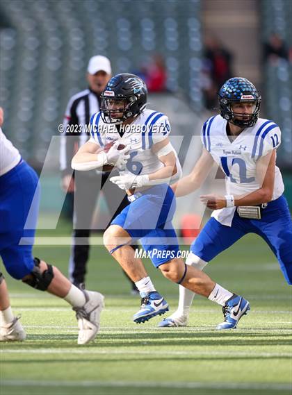 Thumbnail 2 in Coppell vs. Byron Nelson (UIL 6A Football Regional Semi-Final) photogallery.