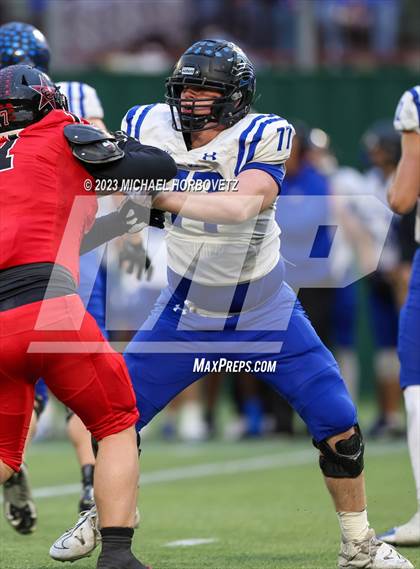 Thumbnail 2 in Coppell vs. Byron Nelson (UIL 6A Football Regional Semi-Final) photogallery.