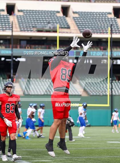 Thumbnail 3 in Coppell vs. Byron Nelson (UIL 6A Football Regional Semi-Final) photogallery.