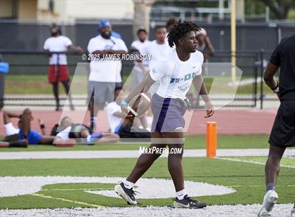 Thumbnail 2 in Columbia vs Bradford (Jaguars Prep Nike 11-On 7v7 Final) photogallery.