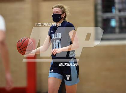 Thumbnail 1 in Valor Christian @ Regis Jesuit photogallery.
