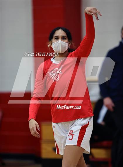 Thumbnail 3 in Valor Christian @ Regis Jesuit photogallery.