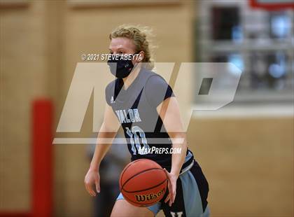 Thumbnail 2 in Valor Christian @ Regis Jesuit photogallery.