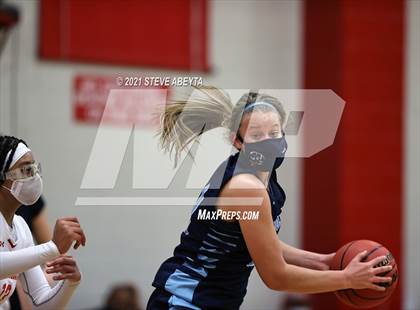 Thumbnail 2 in Valor Christian @ Regis Jesuit photogallery.