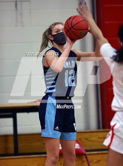 Thumbnail 3 in Valor Christian @ Regis Jesuit photogallery.