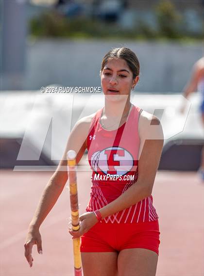 Thumbnail 3 in CIF SDS Girls Division 1 Track and Field Championship photogallery.