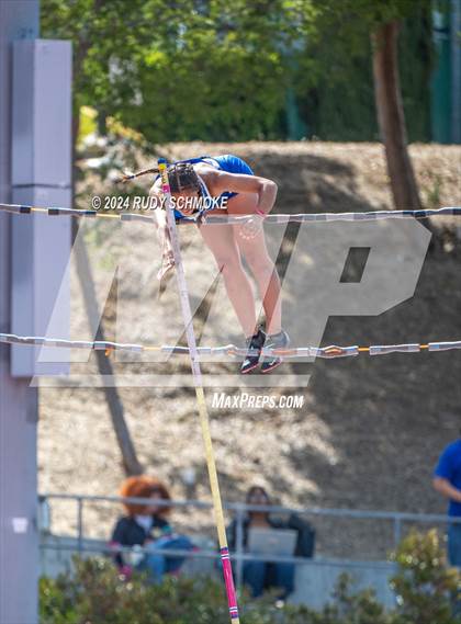 Thumbnail 3 in CIF SDS Girls Division 1 Track and Field Championship photogallery.