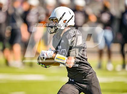 Thumbnail 2 in Salpointe vs Mountain View photogallery.
