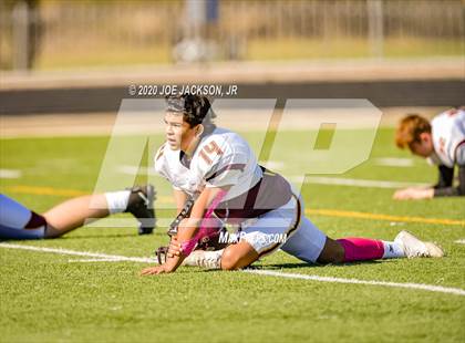 Thumbnail 1 in Salpointe vs Mountain View photogallery.