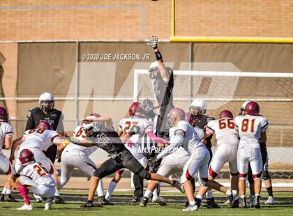 Thumbnail 3 in Salpointe vs Mountain View photogallery.