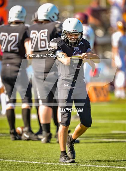 Thumbnail 3 in Salpointe vs Mountain View photogallery.
