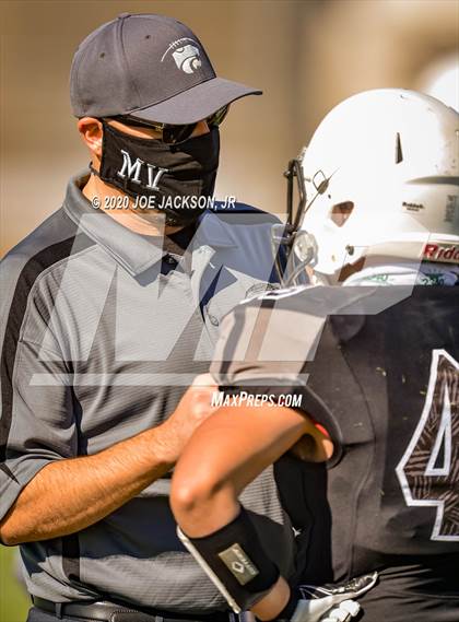 Thumbnail 1 in Salpointe vs Mountain View photogallery.