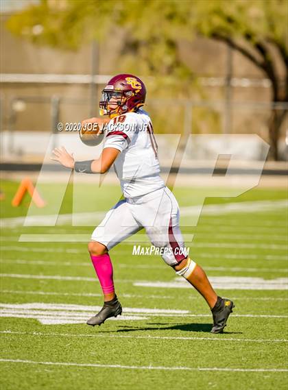Thumbnail 2 in Salpointe vs Mountain View photogallery.