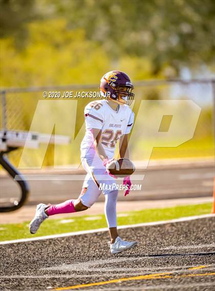 Thumbnail 1 in Salpointe vs Mountain View photogallery.
