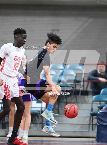 Thumbnail 1 in Douglas County vs. Denver East (CHSAA 5A Great 8) photogallery.