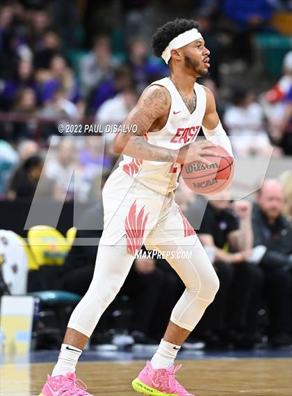 Thumbnail 2 in Douglas County vs. Denver East (CHSAA 5A Great 8) photogallery.