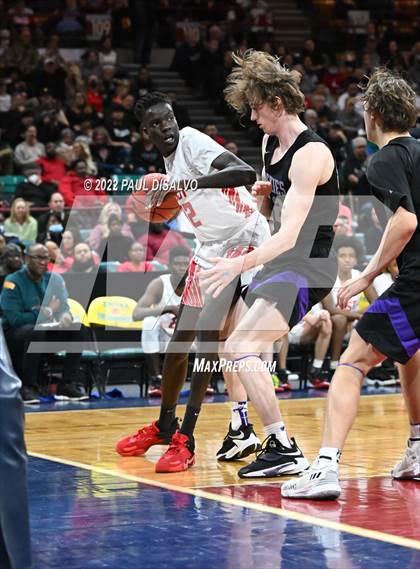 Thumbnail 2 in Douglas County vs. Denver East (CHSAA 5A Great 8) photogallery.