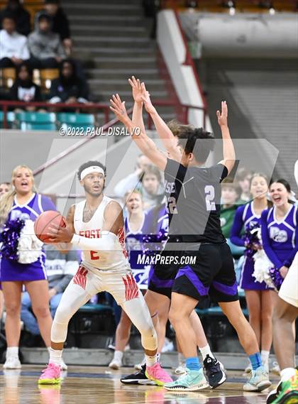 Thumbnail 1 in Douglas County vs. Denver East (CHSAA 5A Great 8) photogallery.