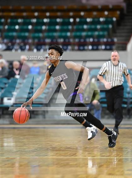 Thumbnail 3 in Douglas County vs. Denver East (CHSAA 5A Great 8) photogallery.