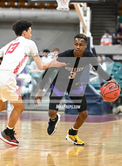 Thumbnail 2 in Douglas County vs. Denver East (CHSAA 5A Great 8) photogallery.