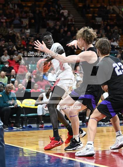 Thumbnail 1 in Douglas County vs. Denver East (CHSAA 5A Great 8) photogallery.
